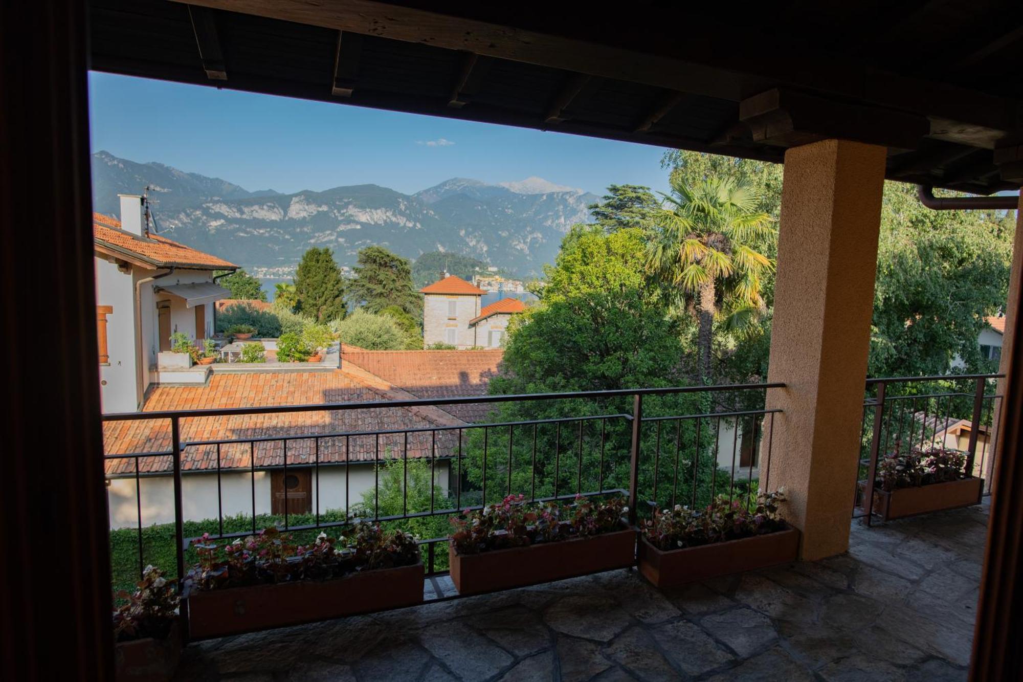 Serene Garden Getaway Cadenabbia Extérieur photo