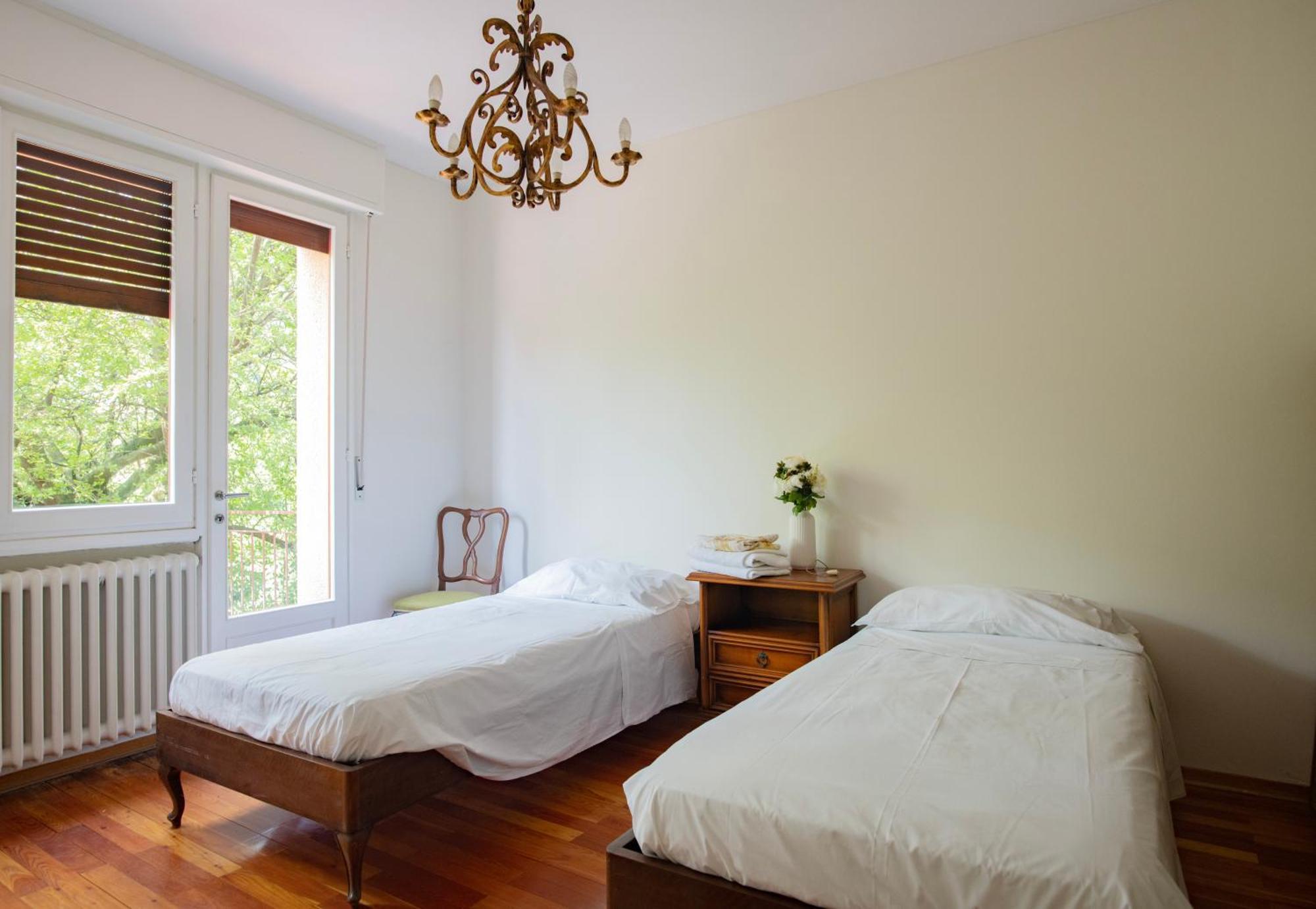 Serene Garden Getaway Cadenabbia Extérieur photo