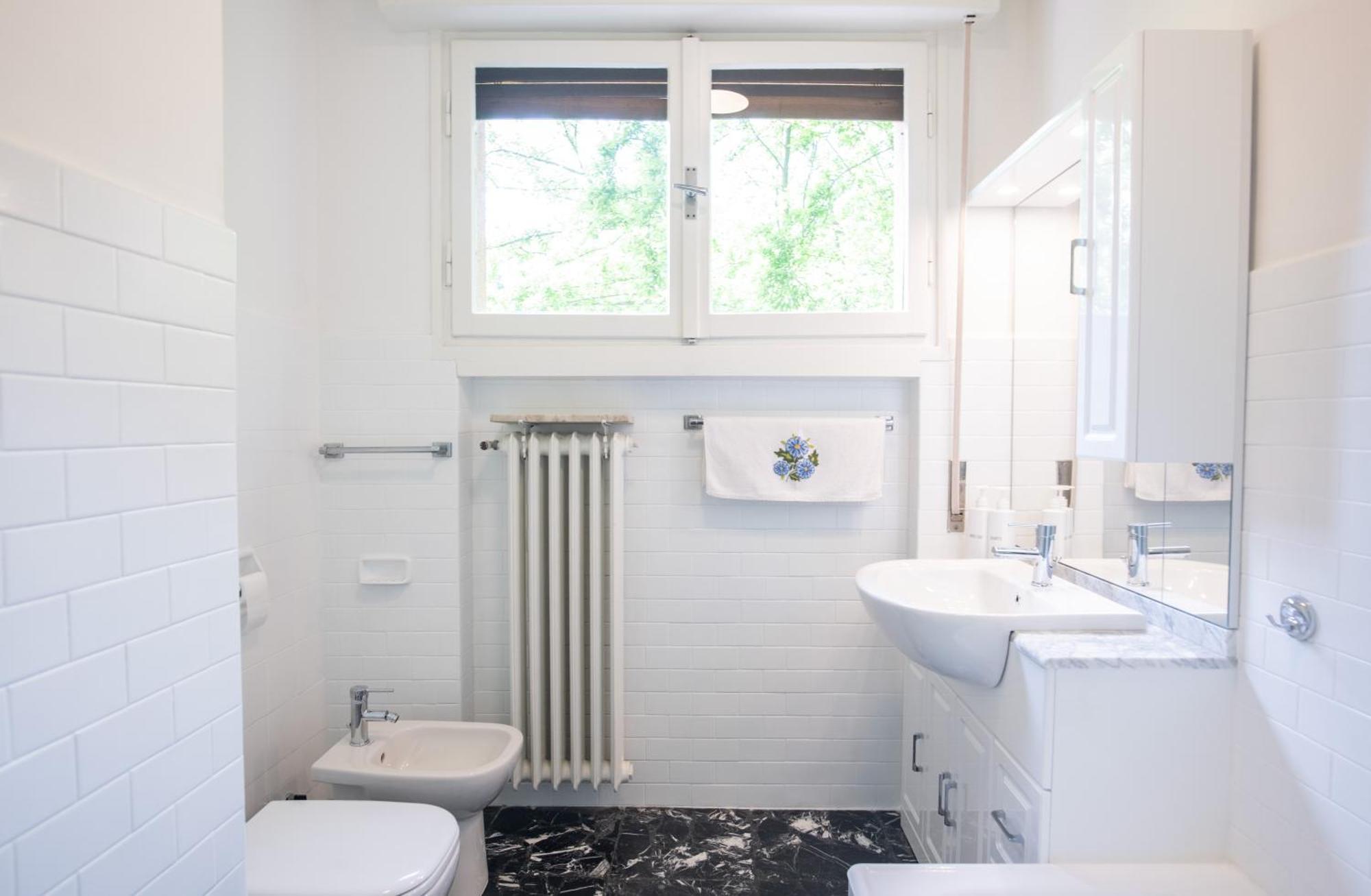 Serene Garden Getaway Cadenabbia Chambre photo